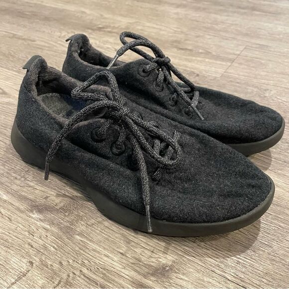 ALLBIRDS The Wool Runners Dark Charcoal Gray Wool Sneakers - Picture 1 of 9